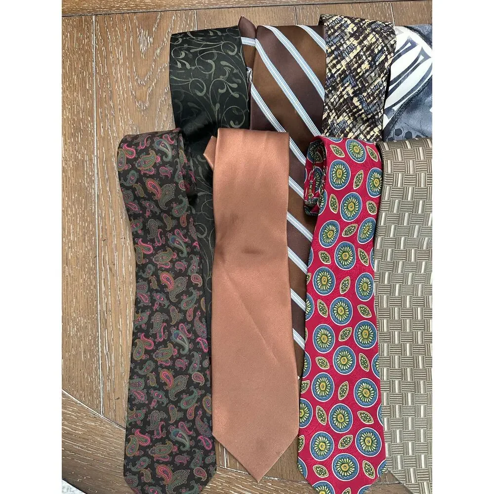 EUC LOT x 14 Asst. Colors/Prints & Designers Men's Neck Ties Great Starter Set!